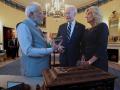 PM Modi's gift to Bidens: Sandalwood box, 24-carat gold coin & 7.5-carat green diamond - Hindi News | PM Modi's gift to Bidens: Sandalwood box, 24-carat gold coin & 7.5-carat green diamond | Latest national Photos at Lokmattimes.com