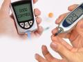 Blood Sugar लेव्हल कंट्रोल करण्यासाठी 'या' आहेत सोप्या टिप्स - Marathi News | lifestyle tips to control blood sugar level | Latest health Photos at Lokmat.com