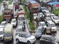 वाहनचालकांनो सावधान, वाहतूक कोंडीने गळून पडेल अवसान - Marathi News | drivers beware traffic jams problems pimpari chinchwad pune latest news | Latest pune News at Lokmat.com