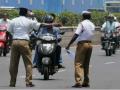 Maha govt issues new rules, traffic police will not be able to stop your car - Hindi News | Maha govt issues new rules, traffic police will not be able to stop your car | Latest maharashtra Photos at Lokmattimes.com