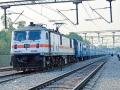 शताब्दी एक्स्प्रेस आज विशेष रेकसह धावणार - Marathi News | Shatabdi Express will run today with special rake | Latest mumbai News at Lokmat.com