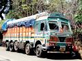 CoronaVirus Lockdown : मध्यप्रदेश, बिहारमधील परप्रांतीय कामगार  पळून जाण्याच्या प्रयत्नात - Marathi News | CoronaVirus Lockdown: Foreign workers in Madhya Pradesh, Bihar trying to flee | Latest sindhudurga News at Lokmat.com