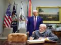 ट्रम्प आणि मोदी : ‘जुळवून’ घेण्यासाठी दिल्लीत हालचाली - Marathi News | Trump and Modi: Movements in Delhi to 'get even' after tariff war tension | Latest editorial News at Lokmat.com