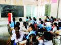 शिक्षक भरतीवरील निर्बंध राज्य सरकारने उठविले - Marathi News | The state government lifted the restrictions on recruitment | Latest mumbai News at Lokmat.com