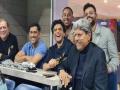 MS Dhoni And Kapil Dve: यूएस ओपन पाहण्यासाठी महेंद्रसिंग धोनीसह दिग्गजांनी लावली हजेरी, फोटो व्हायरल  - Marathi News | Two former Indian World Cup winning captains MS Dhoni and Kapil Dev attend the US Open | Latest cricket News at Lokmat.com