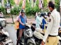 नागपुरात विना विमा चार लाखावर दुचाकी रस्त्यावर - Marathi News | Four lakh uninsured two-wheelers on the road in Nagpur | Latest nagpur News at Lokmat.com