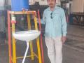 हात न लावताच मिळेल लिक्विड सोप अन् नळही होईल सुरु - Marathi News | Liquid soap with tap water will be started without touching hands | Latest nagpur News at Lokmat.com