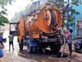 उल्हासनगरात भुयारी गटारे झाली ओव्हरफ्लो - Marathi News | Underground sewers overflowed in Ulhasnagar | Latest thane News at Lokmat.com