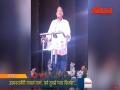 'हमे तुमसे प्यार कितना', उदयनराजेंनी छेडले सूर - Marathi News | Udayanraje Bhosale singing song humein tumse pyar kitana | Latest satara Videos at Lokmat.com