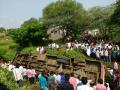 बाईकस्वारास दिली साईड : बस कोसळली पुलाखाली, दोन ठार    - Marathi News | BikeSharas Dile Side: Bus collapsed under bridge, two killed | Latest latur News at Lokmat.com
