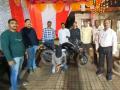 उल्हासनगरात चैन स्नॅचिंग व मोटर सायकल चोरटा जेरबंद  - Marathi News | chain snatching and motorcycle theft arrested in ulhasnagar | Latest crime News at Lokmat.com