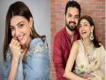 काजल अग्रवालनं दिली गुड न्यूज, पती गौतमने शेअर केली हटके पोस्ट - Marathi News | kajal aggarwal flaunts baby bump gautam kitchlu announces pregnancy | Latest filmy Photos at Lokmat.com