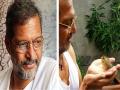 नानांना भेटला नवा ‘मित्र’; फोटो असा की नुसता नाद खुळा! - Marathi News | nana patekar share a picture bird sitting on his arm goes viral on social media | Latest filmy News at Lokmat.com