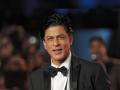 Shah Rukh Khan : ‘पठाण’ची रिलीज डेट पुढे ढकलणार...? शाहरूखने चाहत्याला असं काही दिलं उत्तर की भलतीच रंगली चर्चा - Marathi News | Shah Rukh Khan Goes Live Session Asksrk With Fans On Twitter | Latest filmy News at Lokmat.com