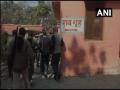 तुमच्या रक्तानं गाडी खराब होईल, अपघातातील जखमींना हॉस्पिटलमध्ये घेऊन जाण्यास पोलीस कर्मचा-यांचा नकार - Marathi News | up police cops at dial 100 project said don't want blood stains in car denied help to victims | Latest national News at Lokmat.com