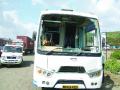 एपीएम टर्मिनलच्या बसवर दगडफेक - Marathi News | Phoenix on the APM terminal | Latest navi-mumbai News at Lokmat.com