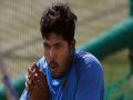 मैदानापाठोपाठ उमेश यादवची सोशल मीडियावरही धुलाई... - Marathi News | Umesh Yadav's trolled on social media after 1st T20 between India vs Australia | Latest cricket Photos at Lokmat.com