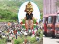 गेल्यावर्षी कोरोनाने, यंदा लालपरीने अडविली पंढरीची वाट - Marathi News | Last year Corona, this year st strike is waiting for Pandharpur wari | Latest ratnagiri News at Lokmat.com