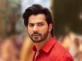 ‘कलंक’च्या अपयशाने सैरभैर झाला होता वरूण धवन! - Marathi News | varun dhawan first reaction on film kalank flop says he was shocked | Latest filmy News at Lokmat.com