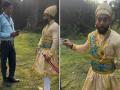 Video: शिवरायांच्या वेशभूषेत फोटो काढण्यास वसई किल्ल्यावर रोखले; परप्रांतीय सुरक्षा रक्षकाचा प्रताप - Marathi News | Stopped from taking photos in Chhatrapati Shivaji Maharaj costume at Vasai Fort; Outrage over migrant security guards, video viral | Latest social-viral News at Lokmat.com