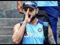 Corona Virus : Virat Kohli पुन्हा मदतीसाठी उभा राहिला, घेतला मोठा निर्णय - Marathi News | Corona Virus : Virat Kohli's One8 Commune to Provide 30,000 Meals Amidst Lockdown svg | Latest cricket Photos at Lokmat.com