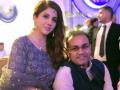 बायको असावी तरी कशी? सांगतोय वीरेंद्र सेहवाग - Marathi News | you will be surprised if you hear Virender Sehwag's answer about good wife ... | Latest cricket News at Lokmat.com