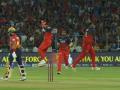 IPL 2025 Final: अय्यरची विकेट अन् विराटसह RCB च्या ताफ्यात ट्रॉफी हाती आल्याचं फिल (VIDEO) - Marathi News | IPL 2025 RCB vs PBKS Final Virat Kohli Iconic Jump After Shreyas Iyer Got Out By Romario Shepherd RCB Feel Like Win Trophy Watch | Latest cricket News at Lokmat.com