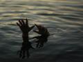 गडचिरोली जिल्ह्यातील वैनगंगा नदीत दोघांना जलसमाधी - Marathi News | The two were died in the Wainganga river in Gadchiroli district | Latest gadchiroli News at Lokmat.com