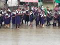 भर पावसात विद्यार्थ्यांना करावी लागतेय बसची प्रतिक्षा - Marathi News | Students wait for the bus in rain | Latest vashim News at Lokmat.com