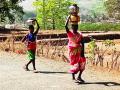 म्हसळ्यातील २ गावे व ९ वाड्यांवर तीव्र पाणीटंचाई - Marathi News | Deep water shortage in 2 villages and 9 villages in Mhasla | Latest raigad News at Lokmat.com