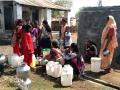 मुख्यमंत्र्यांनी दत्तक घेतलेल्या गावात भीषण पाणीटंचाई - Marathi News | water shortage in the village adopted by the Chief Minister Devendra Fadanvis | Latest maharashtra Videos at Lokmat.com