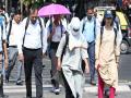 उष्णतेच्या लाटेमुळे भट्टी; मुंबईचा पारा ३८.४ अं.से.वर - Marathi News | Heatwave hits Mumbai; mercury rises to 38.4 degrees Celsius | Latest maharashtra News at Lokmat.com