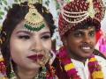 Video - "सिलिंडर संपला तर चुलीवर जेवण करशील का?"; नवरदेवाने लग्नात नवरीसमोर ठेवली अट - Marathi News | barabanki wedding groom laid down unique condition before bride ask if gas runs out you cook on traditional stove | Latest national News at Lokmat.com