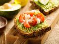 उन्हाळ्यात वजन कमी करण्यासाठी 'हे' 5 स्नॅक्स ठरतात फायदेशीर! - Marathi News | 5 best snacks for weight loss in summer | Latest health News at Lokmat.com