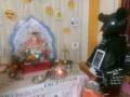 Ganpati Festival : गणेशभक्तांना प्रसाद देणारा, सेल्फी घेणारा उंदीरमामा - Marathi News | mouse robot who serve Prasad and took selfie with ganesh bhakts | Latest thane News at Lokmat.com