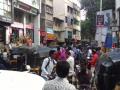 दिवाळीच्या खरेदीमुळे ट्रॅफिक जॅम - Marathi News | Traffic jam due to Diwali shopping | Latest pune News at Lokmat.com