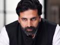 अक्षय कुमारवर वादग्रस्त १०० कोटींच्या व्यवहारासंबंधी पंजाब एसआयटीने केला प्रश्नांचा भडीमार - Marathi News | Punjab SIT interrogates Akshay Kumar over controversial Rs 100 crore deal | Latest crime News at Lokmat.com