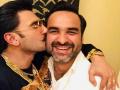 पंकज त्रिपाठी आणि रणवीर सिंगच्या किसचा हा 'किस्सा' वाचाच! - Marathi News | Pankaj Tripathi joins Ranveer Singh’s 83 | Latest filmy News at Lokmat.com