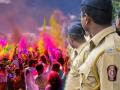 Holi 2019 : होळी खेळा, रंग उडवा पण रंगाचा बेरंग नको, अन्यथा... - Marathi News | Holi 2019: How to celebrate holi festival? What kind of care we should take? | Latest crime News at Lokmat.com