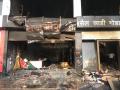 पुण्यात साडी सेंटरला भीषण आग, 5 कामगारांचा दुर्दैवी मृत्यू  - Marathi News | Fire incident in Pune Saree Center,5 workers dead | Latest pune News at Lokmat.com