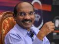 Chandrayaan-2 : के. सिवन यांच्या 'या' उत्तराने जिंकली सर्वांची मनं - Marathi News | isro chief k sivan viral clip says first of all i am an indian | Latest national News at Lokmat.com