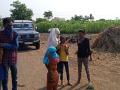 Coronavirus: आईविना व्याकूळ मुलं; लॉकडाऊनमुळं दुरावलेल्या आई-लेकरांची तब्बल २९ दिवसांनी घडली भेट - Marathi News | Coronavirus: After 29 days mother meets her child Due to she was stuck in Lockdown | Latest satara News at Lokmat.com