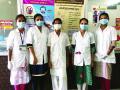 coronavirus: ...आणि रांगोळी, पुष्पवृष्टीने घरी झाले स्वागत - Marathi News | coronavirus:... and rangoli, welcome home with flowers | Latest mumbai News at Lokmat.com