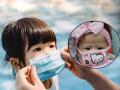CoronaVirus News : ...म्हणून चिमुकल्यांना मास्क घालू नका; आरोग्य तज्ज्ञांनी दिला पालकांना सल्ला - Marathi News | CoronaVirus Marathi News world masks too dangerous children under 2 SSS | Latest international Photos at Lokmat.com