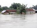 आसाममध्ये १७ जिल्ह्यांत पुराचा कहर - Marathi News | Floods wreak havoc in 17 districts of Assam | Latest national News at Lokmat.com