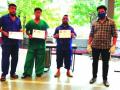 coronavirus: मृतदेहांची तीन महिने देखभाल, शवागृहातील त्रिमूर्ती ठरले देवदूत - Marathi News | coronavirus: Three months maintenance of corpses | Latest navi-mumbai News at Lokmat.com