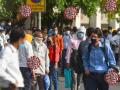 अरे व्वा! 'या' शहरात मिळणार मोफत मास्क, पालिकेनं तयार केली Mask Bank - Marathi News | Coronavirus latest news new delhi launched free distribution of free mask open mask bank | Latest health News at Lokmat.com