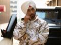 Diljit Dosanjh B’day Special: पंजाबी अल्बममधून करिअरची सुरुवात करणाऱ्या दिलजीतच्या संपत्तीचा आकडा वाचून व्हाल अवाक् - Marathi News | Diljit dosanjh charge this much amount for per song | Latest filmy News at Lokmat.com