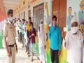 Grampanchayat Election : परभणी जिल्ह्यात पहिल्या दोन तासात ११ टक्के मतदान - Marathi News | Grampanchayat Election: 11% voting in first two hours in Parbhani district | Latest parabhani News at Lokmat.com