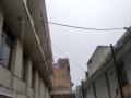 थट्टा-मस्करी करणं बेतलं जीवावर, टेरेसवर एकमेकांना गुदगुल्या करत होते दोन मित्र अन् झालं असं काही... - Marathi News | delhi gita colony 2 friends mocking each other on terrace both died after falling down | Latest national News at Lokmat.com